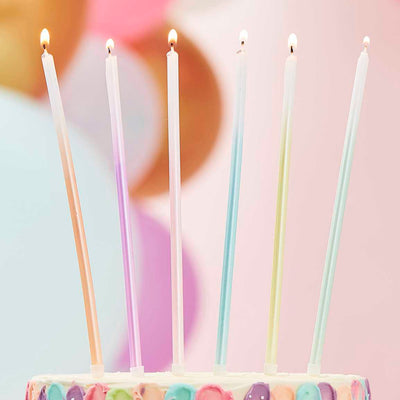 Geburtstagskerzen mit Farbverlauf