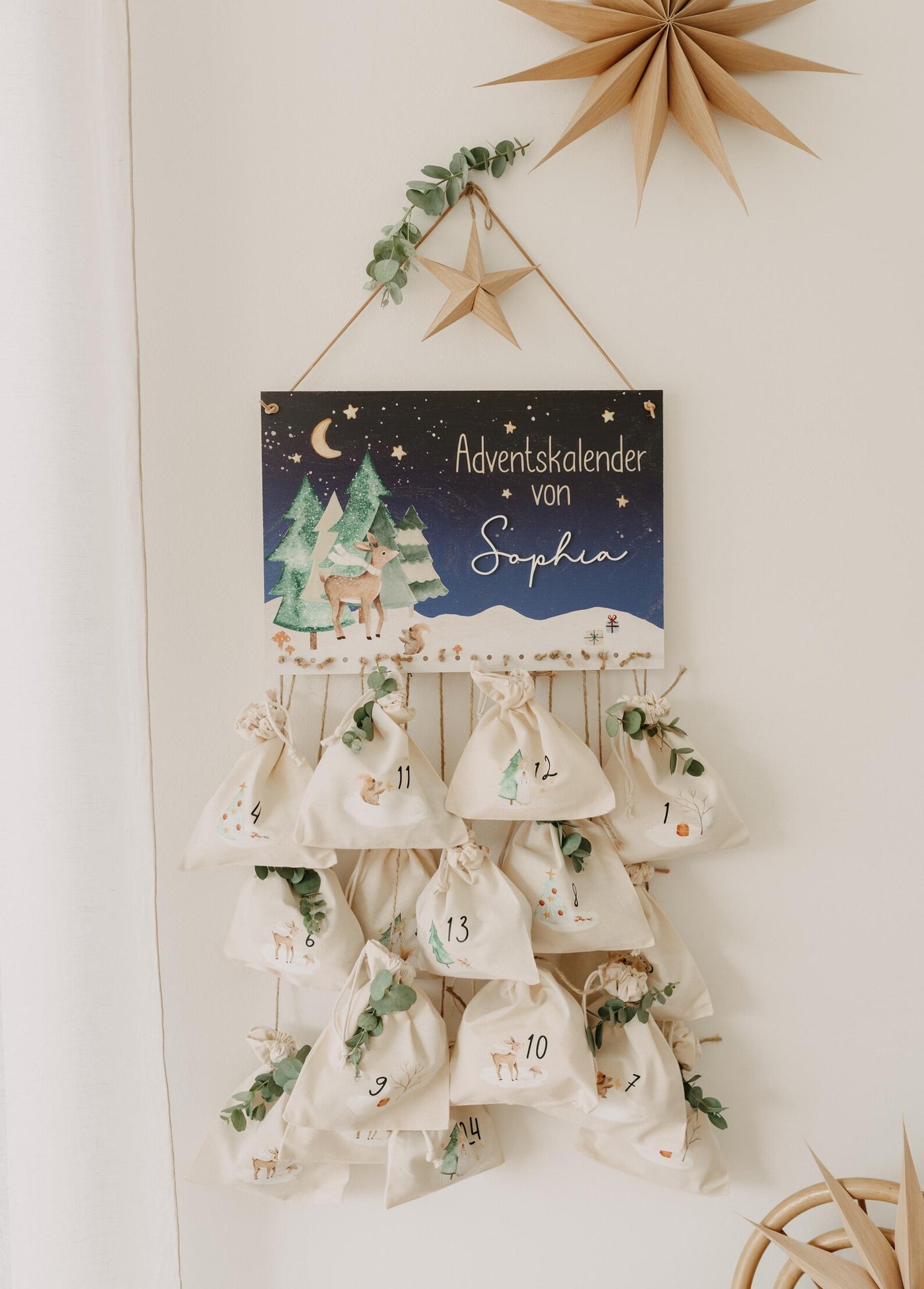 Adventskalender Winterwonderland-Motiv & aufgesetztem Namen aus Acryl