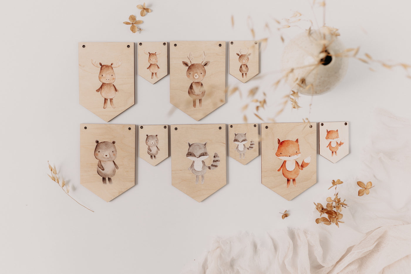 Wimpelkette aus Holz mit Namen & Tiermotiven